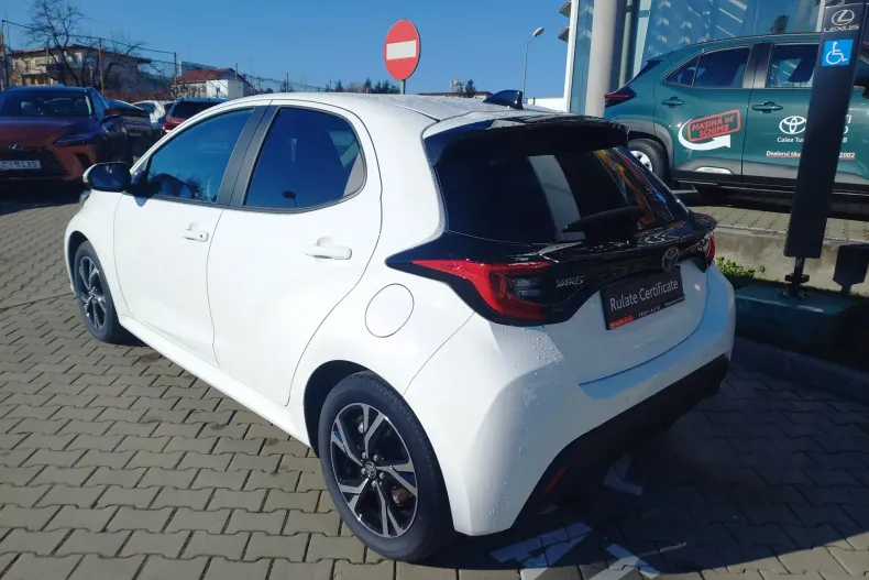 Toyota Yaris din 2025 cu 2.325 km - oferta TOY193291 - foto 7