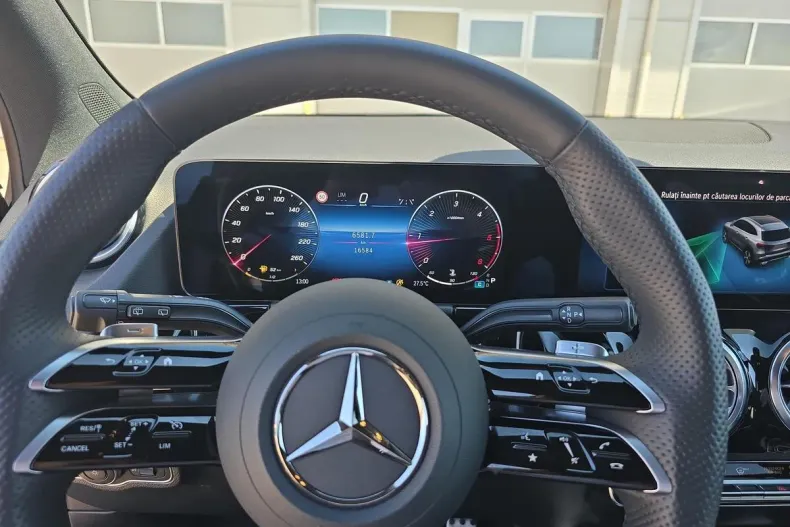 Mercedes-Benz GLA din 2024 cu 16.600 km - oferta MER193292 - foto 15