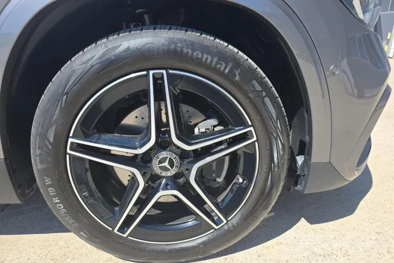 Mercedes-Benz GLA din 2024 cu 16.600 km - oferta MER193292 - foto 16