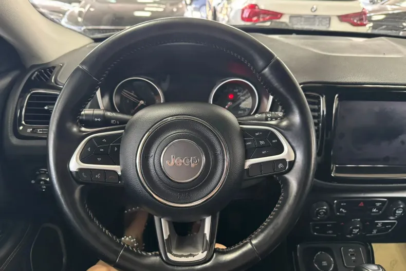 Jeep Compass din 2020 cu 179.200 km - oferta JEE193299 - foto 14