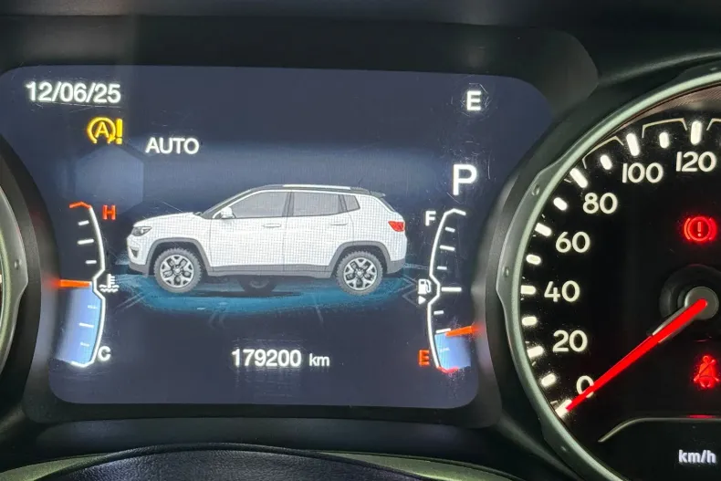 Jeep Compass din 2020 cu 179.200 km - oferta JEE193299 - foto 28