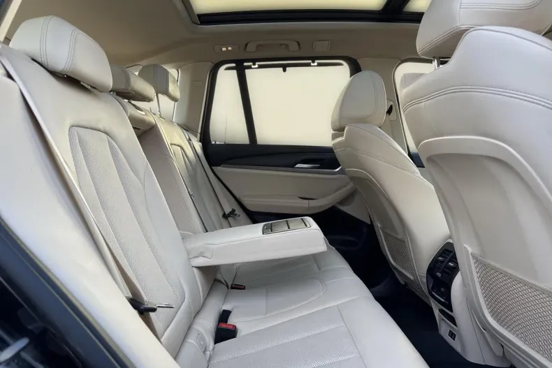 BMW X3 (Seria X) din 2021 cu 83.215 km - oferta BMW193300 - foto 16