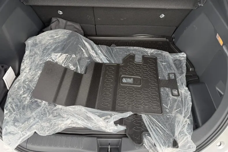 Toyota C-HR din 2025 cu 8.274 km - oferta TOY193301 - foto 12