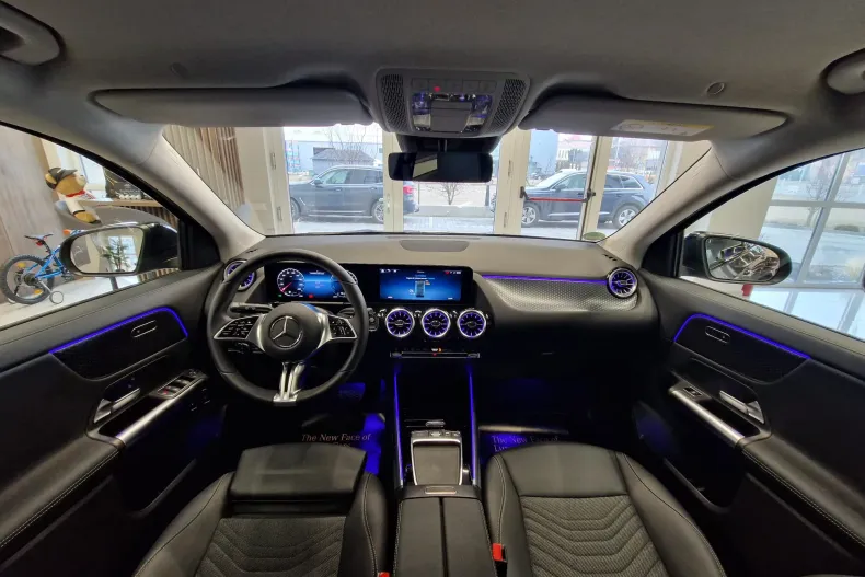 Mercedes-Benz GLA din 2025 cu 4.840 km - oferta MER193306 - foto 3