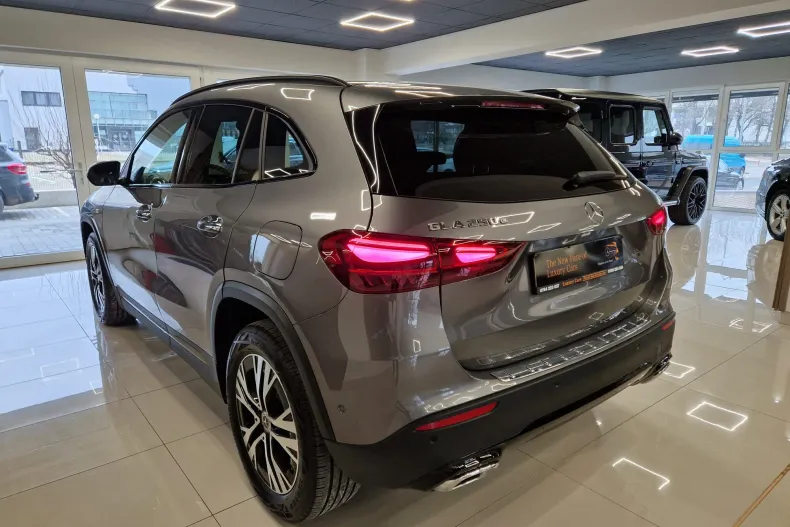 Mercedes-Benz GLA din 2025 cu 4.840 km - oferta MER193306 - foto 11