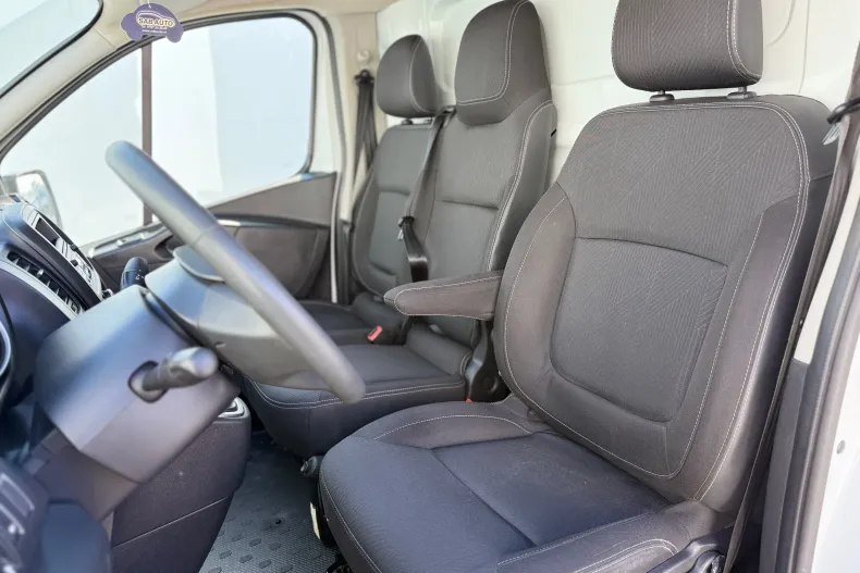 Renault Trafic din 2021 cu 174.778 km - oferta REN193307 - foto 9