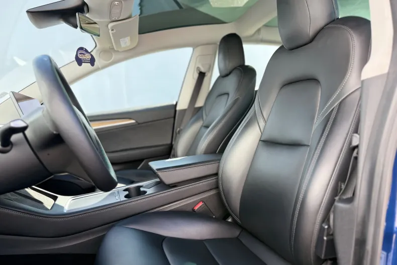 Tesla Model 3 din 2022 cu 80.208 km - oferta TES193308 - foto 13