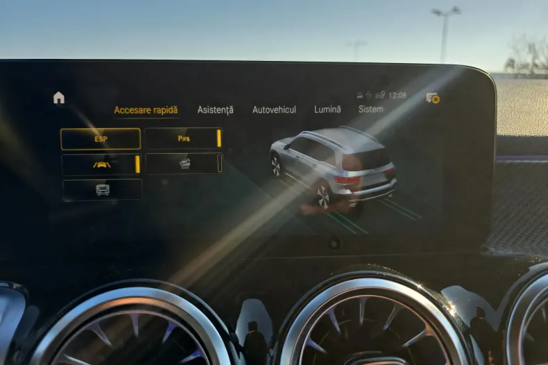 Mercedes-Benz GLB din 2022 cu 51.426 km - oferta MER193314 - foto 19