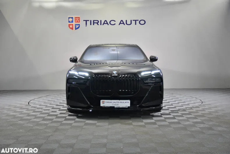 BMW 740d (Seria 7) din 2024 cu 22.054 km - oferta BMW193315 - foto 8