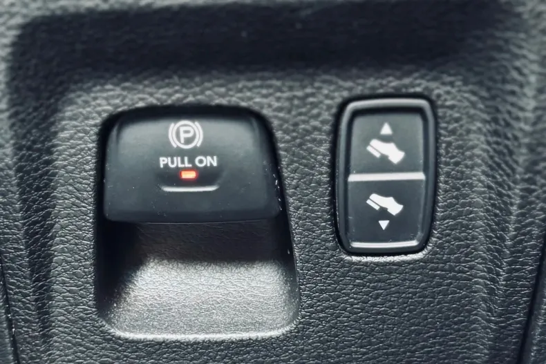 Dodge RAM din 2022 cu 90.000 km - oferta DOD193332 - foto 32