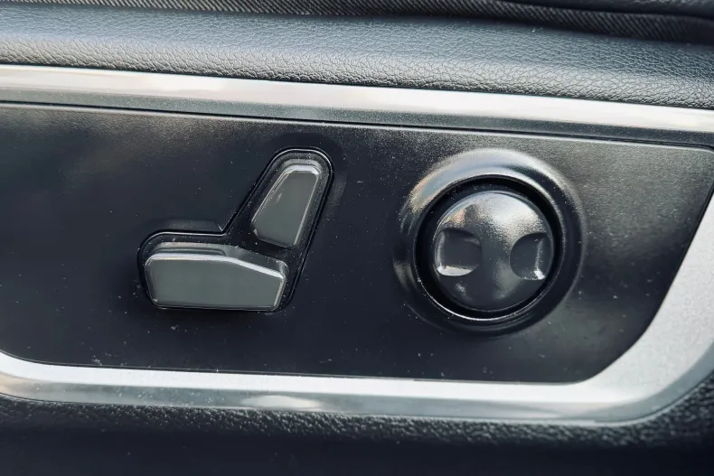 Dodge RAM din 2022 cu 90.000 km - oferta DOD193332 - foto 34