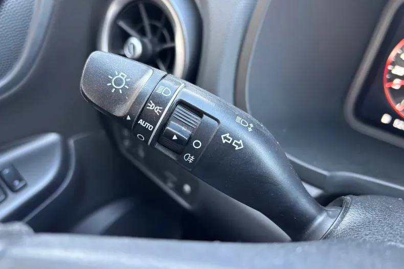 Hyundai Kona din 2022 cu 96.000 km - oferta HYU193343 - foto 15