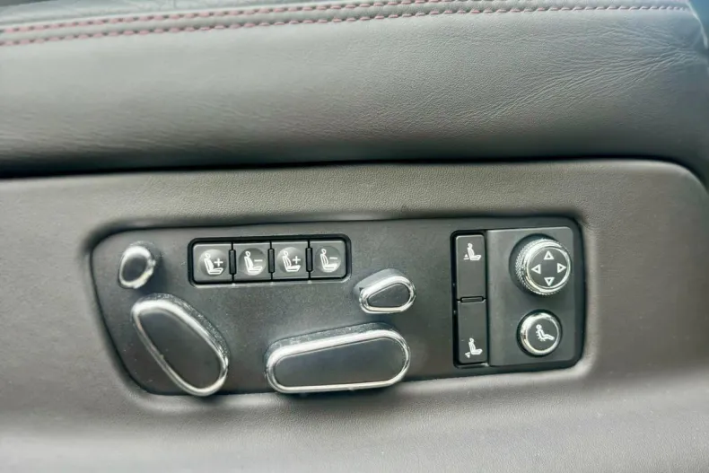 Bentley Bentayga din 2022 cu 31.800 km - oferta BEN193347 - foto 15