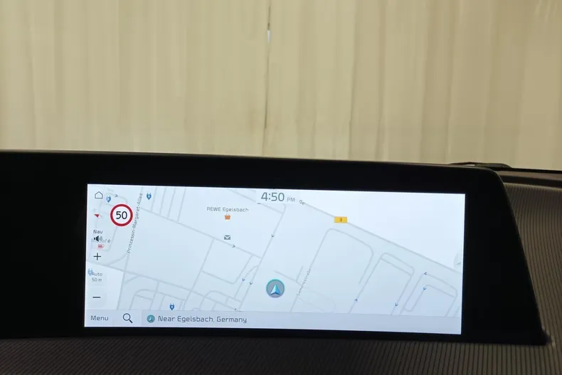 Kia EV6 din 2023 cu 28.480 km - oferta KIA193348 - foto 11