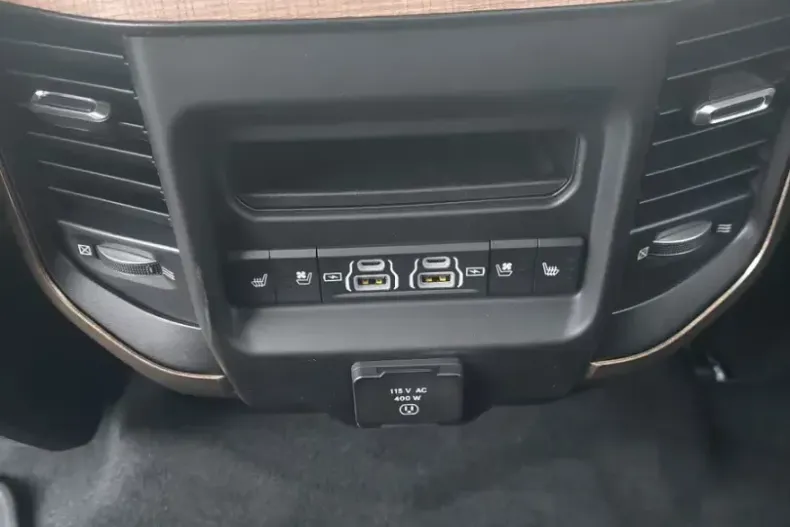 Dodge RAM din 2026 cu 50 km - oferta DOD193350 - foto 5