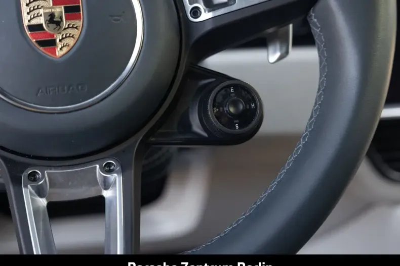 Porsche Cayenne din 2023 cu 46.711 km - oferta POR193355 - foto 28