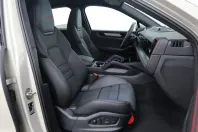 Porsche Cayenne din 2024 cu 16.800 km - oferta POR193356 - foto 23