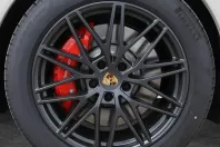 Porsche Cayenne din 2024 cu 16.800 km - oferta POR193356 - foto 28