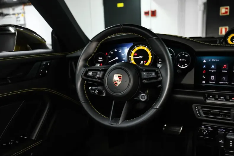 Porsche 911 din 2023 cu 11.000 km - oferta POR193358 - foto 14