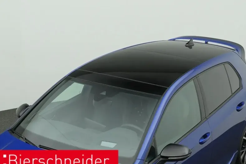 Volkswagen Golf din 2025 cu 15.480 km - oferta VOL193359 - foto 18