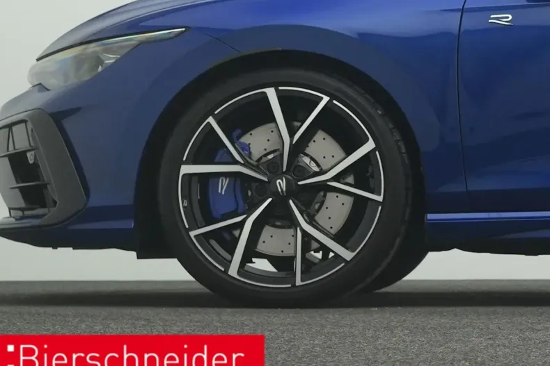 Volkswagen Golf din 2025 cu 15.480 km - oferta VOL193359 - foto 21