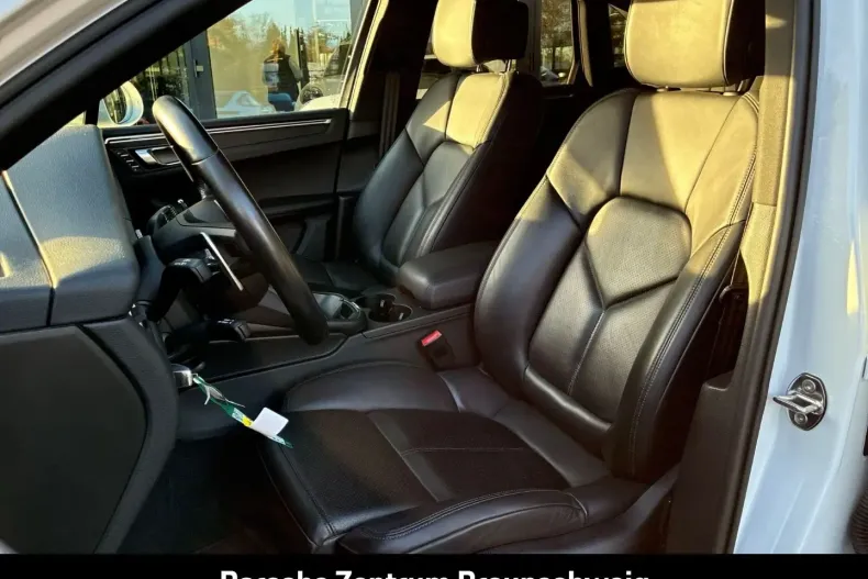 Porsche Macan din 2023 cu 55.999 km - oferta POR193360 - foto 5