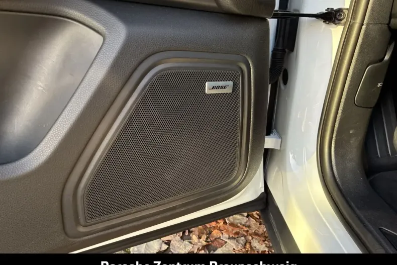 Porsche Macan din 2023 cu 55.999 km - oferta POR193360 - foto 12