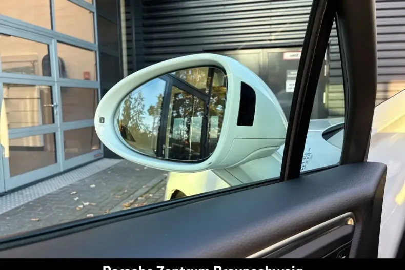 Porsche Macan din 2023 cu 55.999 km - oferta POR193360 - foto 17