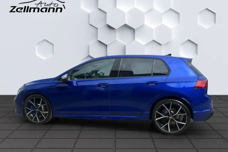 Volkswagen Golf din 2024 cu 16.975 km - oferta VOL193364 - foto 2