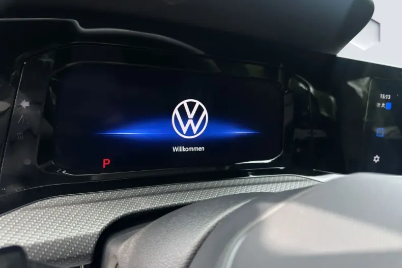 Volkswagen Golf din 2024 cu 16.975 km - oferta VOL193364 - foto 11