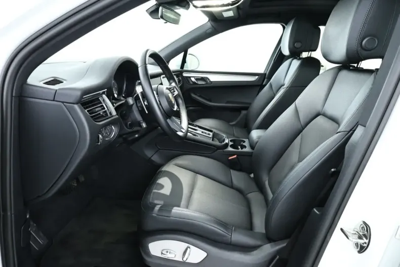 Porsche Macan din 2022 cu 57.585 km - oferta POR193365 - foto 8