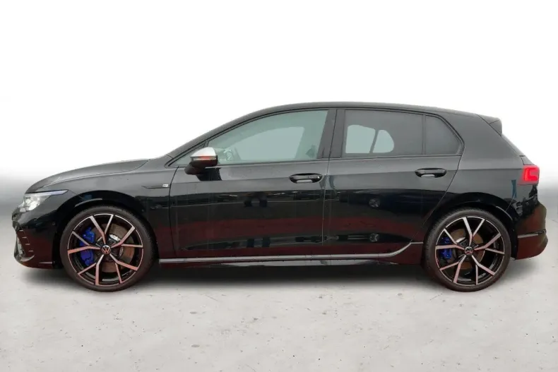 Volkswagen Golf din 2024 cu 17.608 km - oferta VOL193366 - foto 2