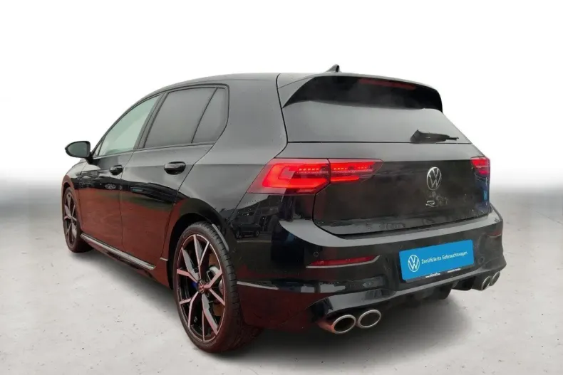 Volkswagen Golf din 2024 cu 17.608 km - oferta VOL193366 - foto 3