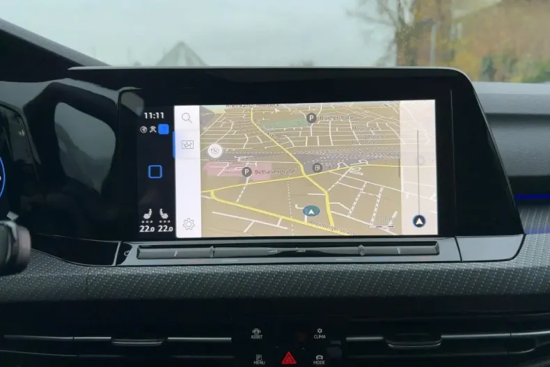 Volkswagen Golf din 2024 cu 17.608 km - oferta VOL193366 - foto 11