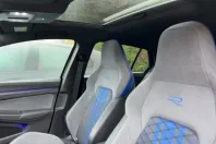 Volkswagen Golf din 2024 cu 17.608 km - oferta VOL193366 - foto 15