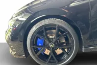 Volkswagen Golf din 2024 cu 20.300 km - oferta VOL193368 - foto 16