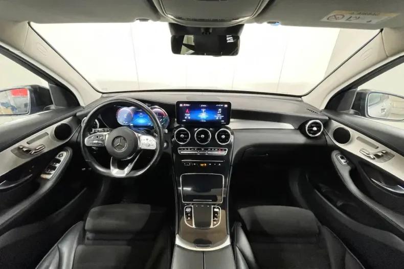 Mercedes-Benz GLC 300 (Clasa GLC) din 2021 cu 134.437 km - oferta MER193369 - foto 7