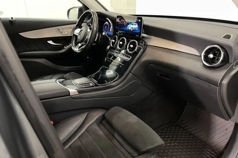 Mercedes-Benz GLC 300 (Clasa GLC) din 2021 cu 134.437 km - oferta MER193369 - foto 9