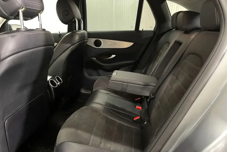 Mercedes-Benz GLC 300 (Clasa GLC) din 2021 cu 134.437 km - oferta MER193369 - foto 10