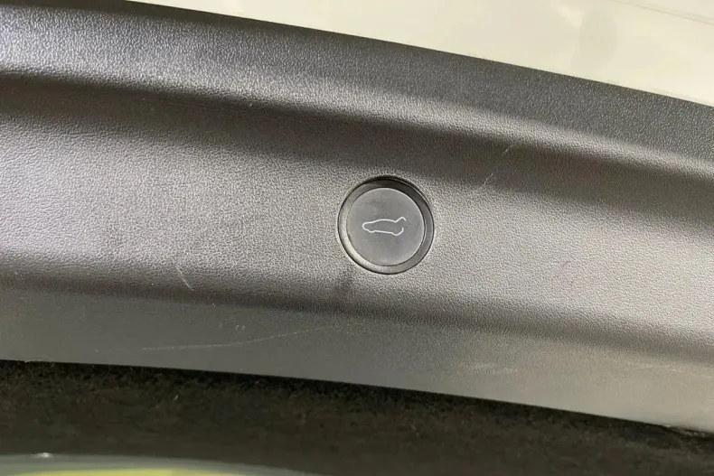 Tesla Model Y din 2022 cu 72.374 km - oferta TES193370 - foto 34