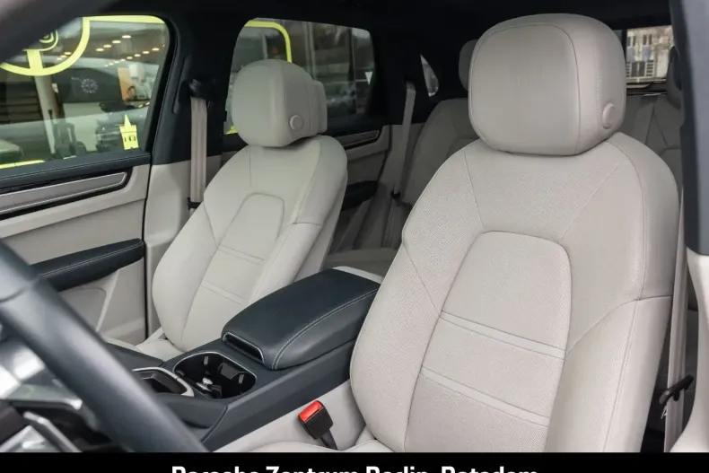 Porsche Cayenne din 2022 cu 25.015 km - oferta POR193373 - foto 5