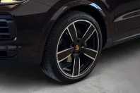 Porsche Cayenne din 2023 cu 43.887 km - oferta POR193374 - foto 10