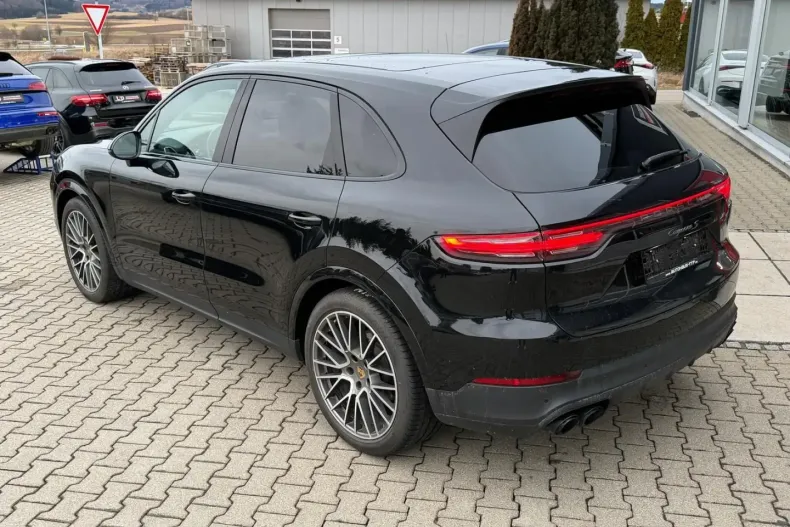 Porsche Cayenne din 2023 cu 78.000 km - oferta POR193375 - foto 4