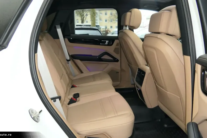 Porsche Cayenne din 2022 cu 72.000 km - oferta POR193377 - foto 7