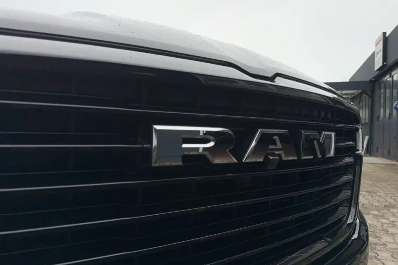 Dodge RAM din 2024 cu 24.990 km - oferta DOD193386 - foto 16