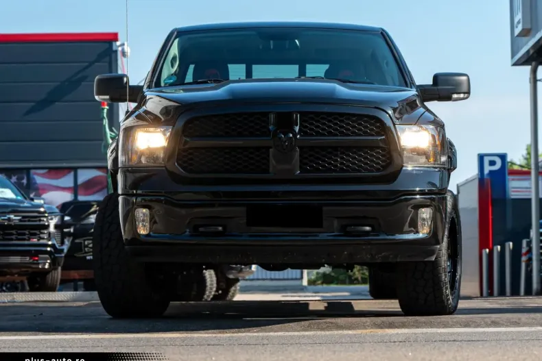 Dodge RAM din 2024 cu 25.389 km - oferta DOD193387 - foto 3