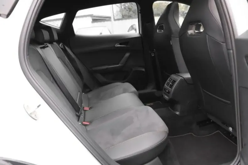 Cupra Formentor din 2025 cu 10.630 km - oferta CUP193390 - foto 4