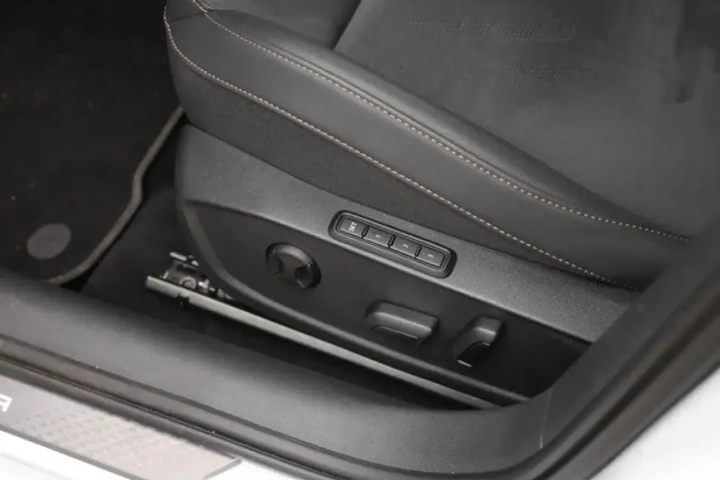 Cupra Formentor din 2025 cu 10.630 km - oferta CUP193390 - foto 14