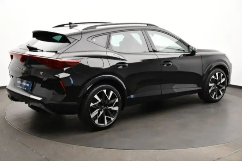 Cupra Formentor din 2025 cu 10.200 km - oferta CUP193395 - foto 2