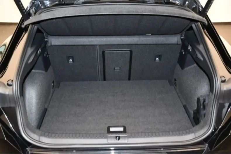 Cupra Formentor din 2025 cu 10.200 km - oferta CUP193395 - foto 11